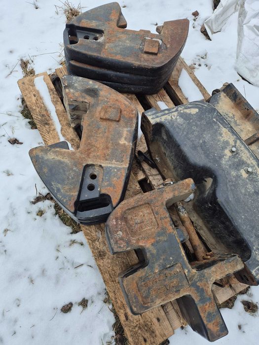 Obciążniki Case New holland kpl. Przód