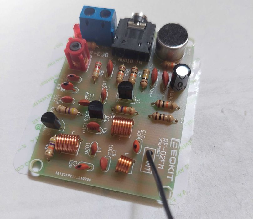 Плата радіо передавач з роз’ємом AUX 3-6V ФМ радио микрофон прослушка