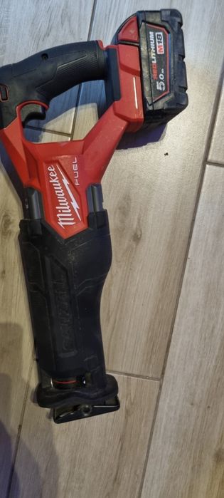 Piła szablasta milwaukee m18fsz