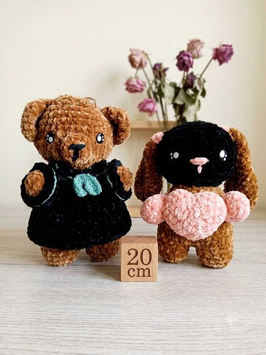 Ręcznie robiony Miś / Króliczek z pluszowej włóczki (~20 cm) | Personalizowany prezent Handmade