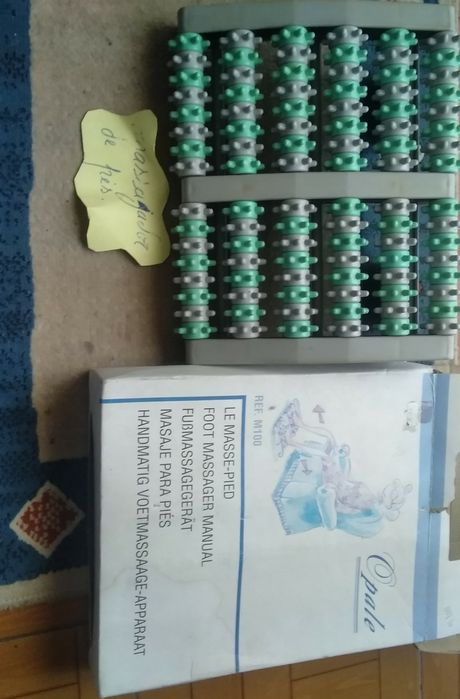 Massajador de pés antigo ,novo.