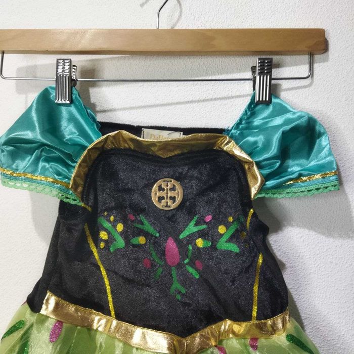 Детское платье нарядное на рождество Новый год новое 4 5 6 лет утреник