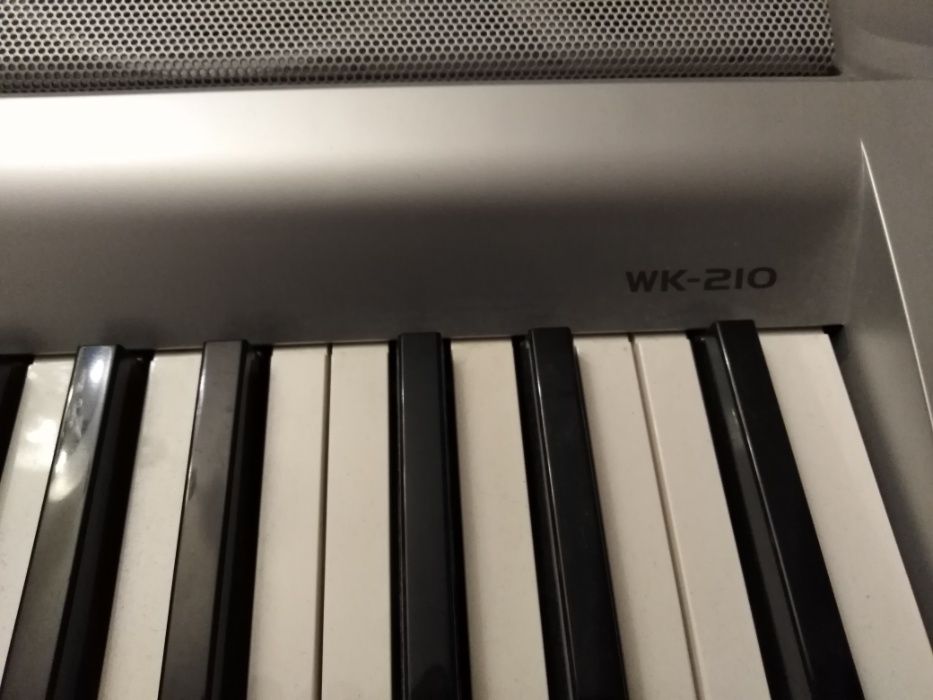 Keyboard Casio seria WK