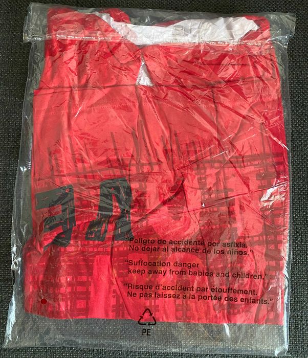 Camisola desigual de mulher tamanho L/XL