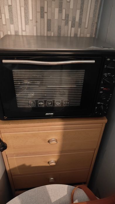 Piekarnik elektryczny z termoobiegiem 35l