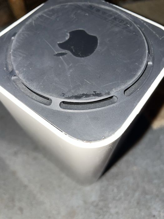 Роутер Wi-Fi Apple