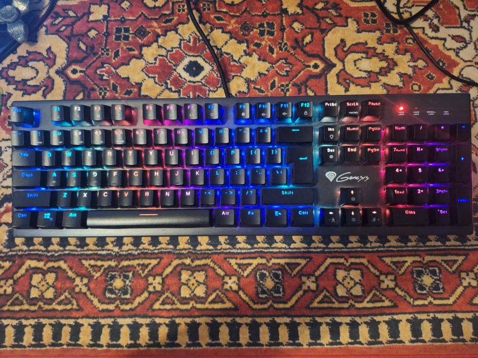 Kawiatura Genesis THOR 300 rgb PODKŁADKA GRATIS!