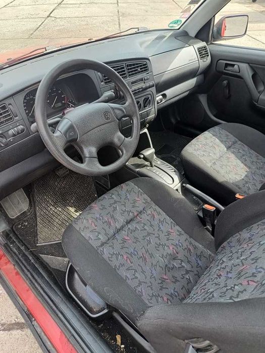 VW Golf III 1,8E  1996r automat Części