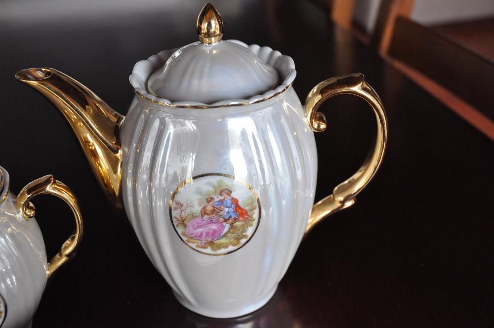 Serviço de Chá Viana Antigo