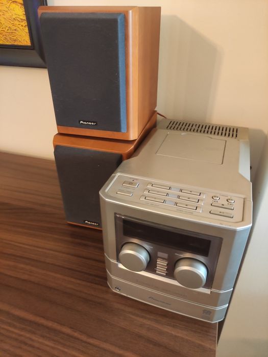 Aparelhagem Pioneer com leitor 3 CDs