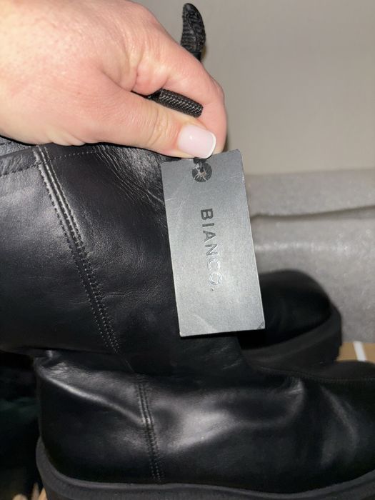 Buty długie Bianco, rozmiar 40. Skóra naturalna.