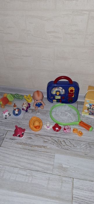 Лот іграшок каса пазли лошадка пригун