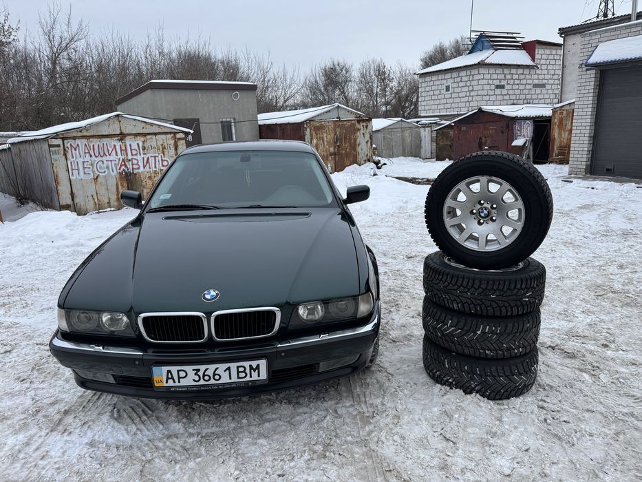 BMW E38Long 735i