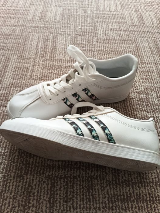 Adidasy damskie.