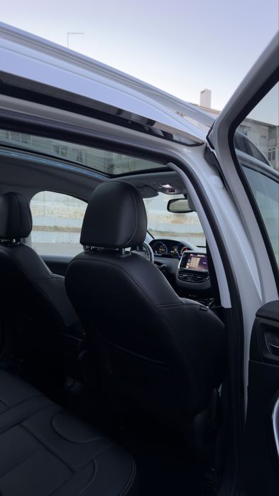 2017 Peugeot 2008 crossway EAT6 1.2 puretech
