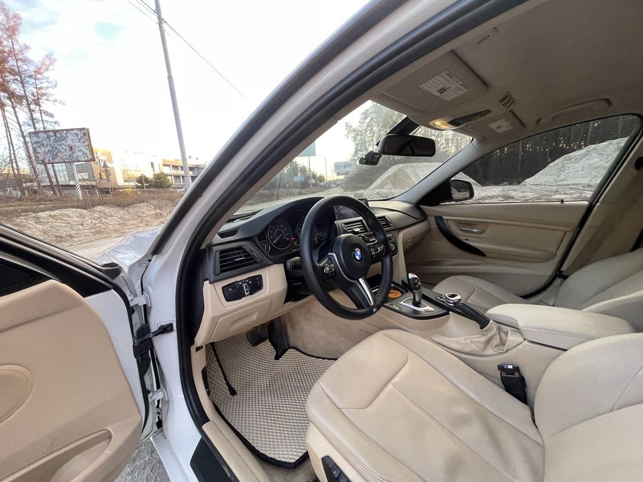 BMW F30 328  2012 год