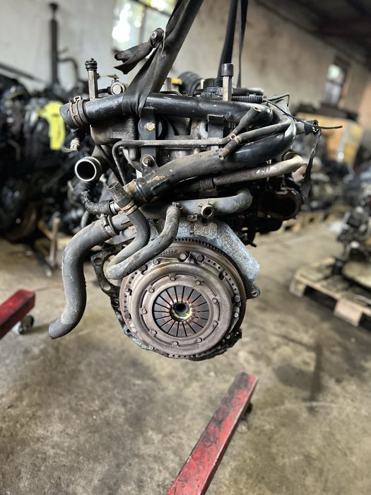 Двигун мотор двигатель 2.5 crd Chrysler Voyager Jeep Grand Cherokee