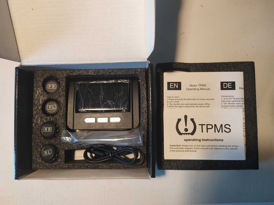 Система мониторинга давления и температуры в шинах автомобиля