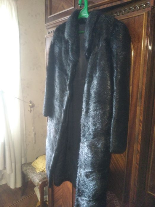 Шуба нутрия натуральная черная