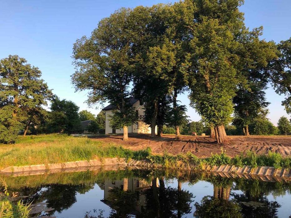 Будинок з ремонтом близько Львова