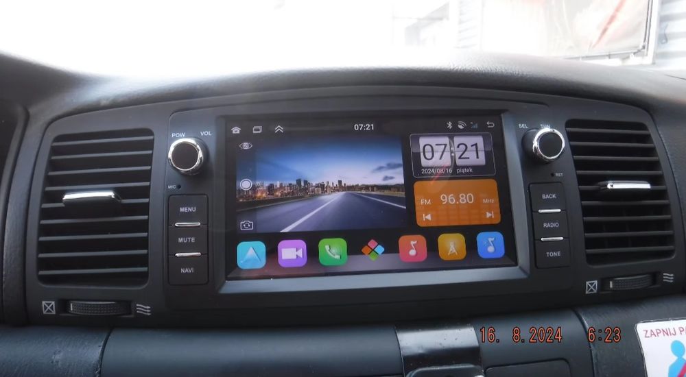 Entregas grátis zona grande Porto Rádio Android 14 Toyota Corolla E120