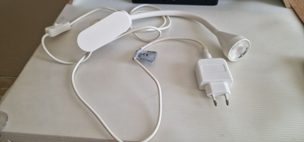 NÄVLINGE Projetor c/mola LED, branco
