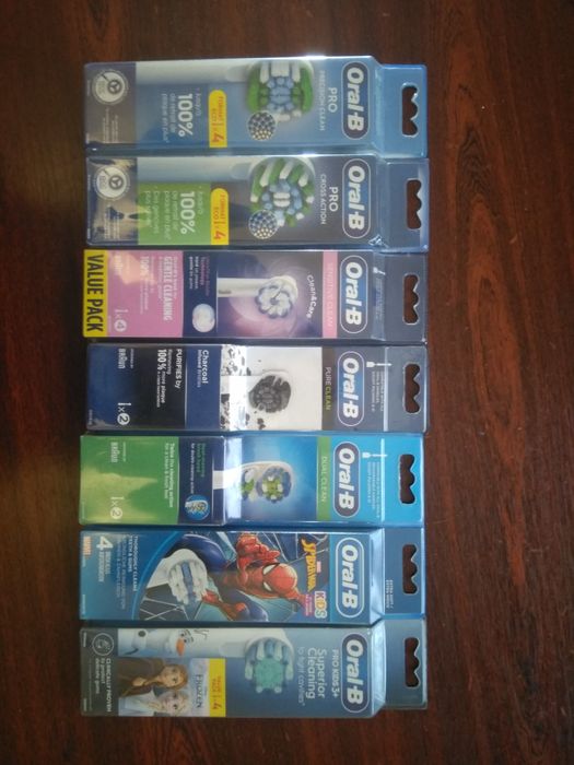 Насадки до електричної зубної щітки Oral B , дорослі та дитячі