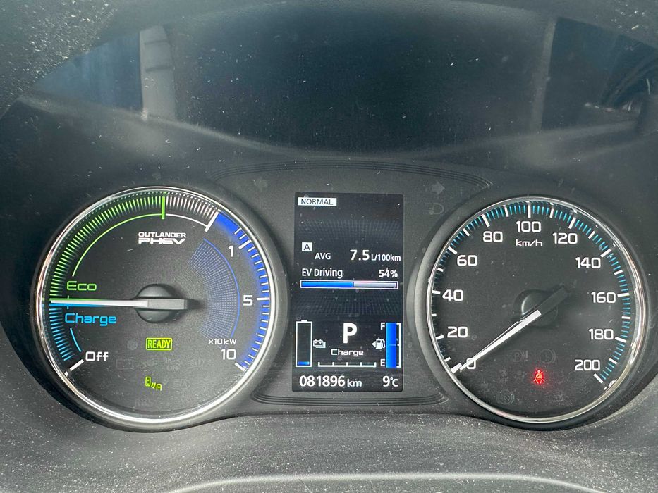 Mitsubishi Outlander PHEV