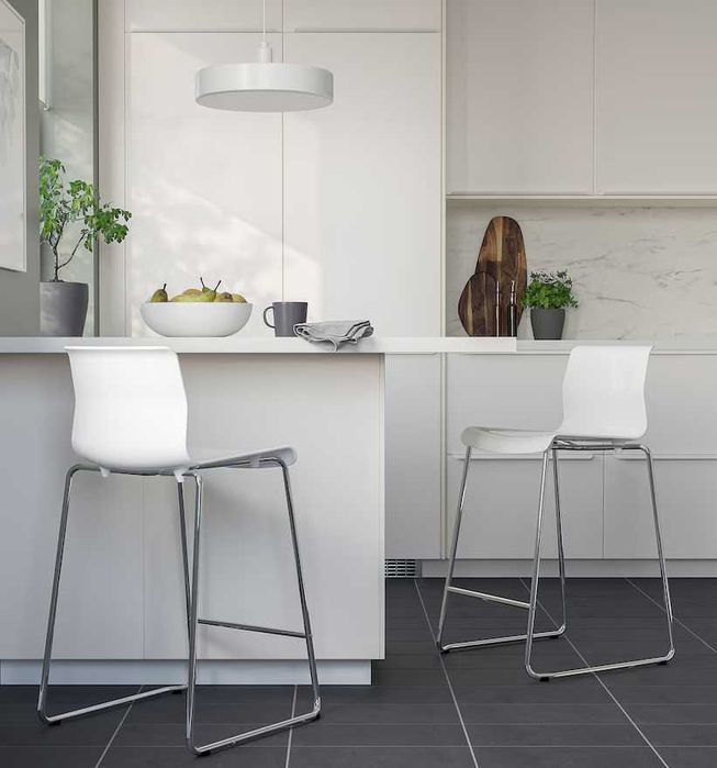 Cadeira alta bar / cozinha IKEA Glenn NOVAS