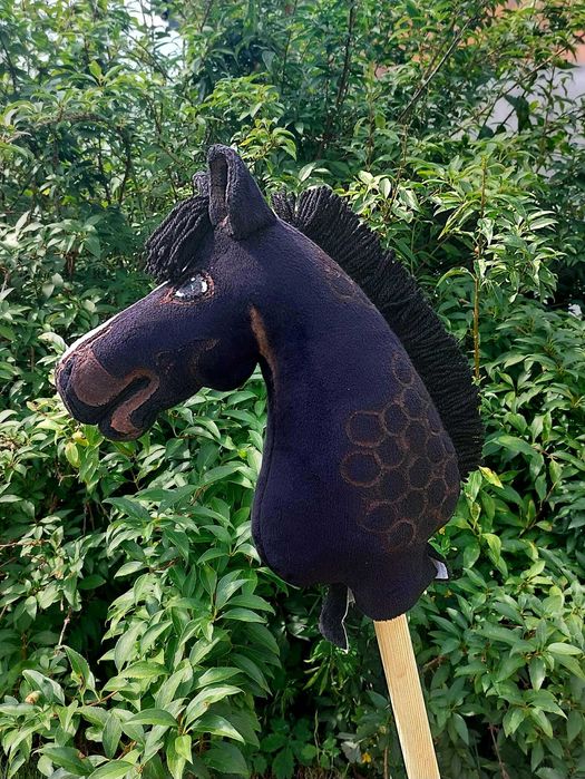 Czarny Hobby Horse