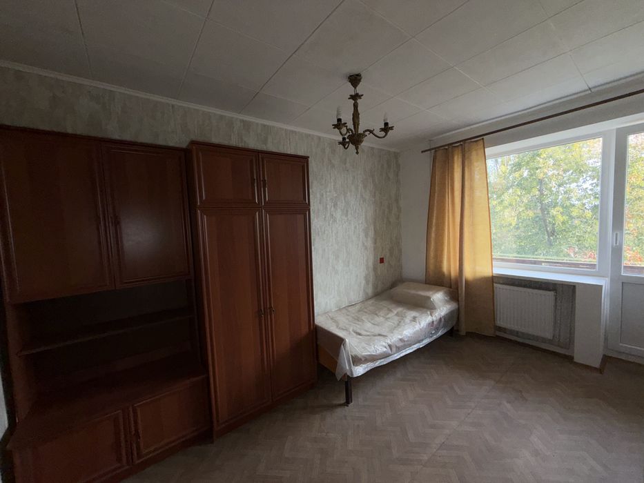 продаж 1 кімнатної квартири пл.700 річчя