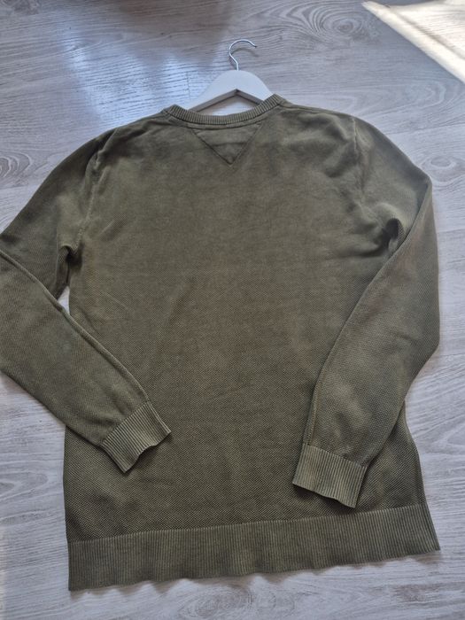 Sweterek khaki Tommy Jeans