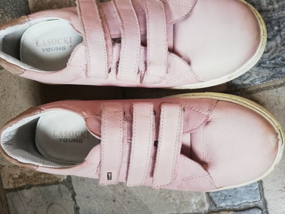 Шкіряне взуття  фірми Lasocki