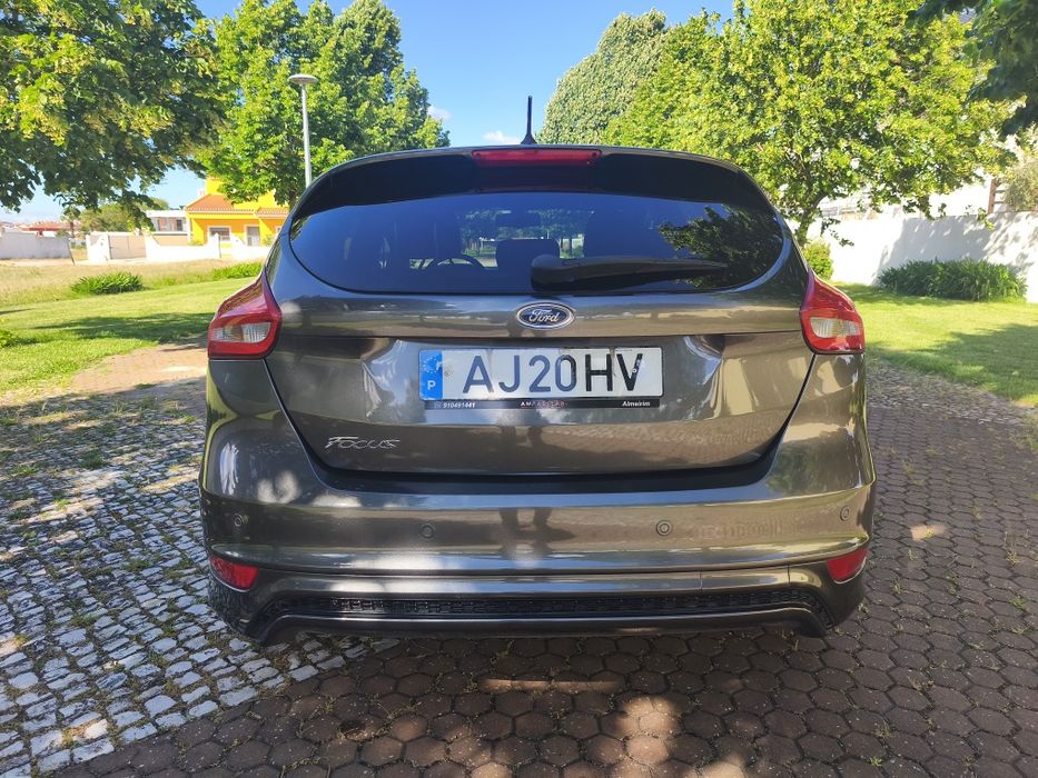 Ford focus 1.5 (Gasóleo) versão ST-Line