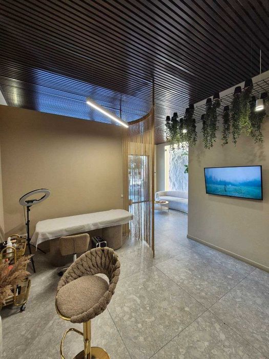 Продаж готового бізнесу в Тячеві! Салон краси в ЖК «Sky Towers»