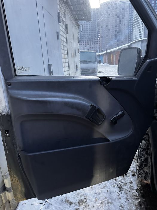 Продам Мерседес Віто 2,2 Mercedes Vito 110 CDI пасажир