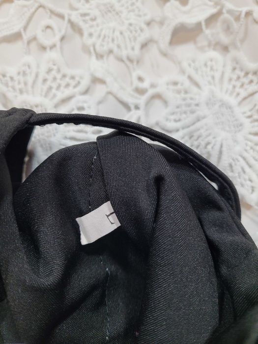 Elegancka czarna biała sukienka koronka 36,S/38,M