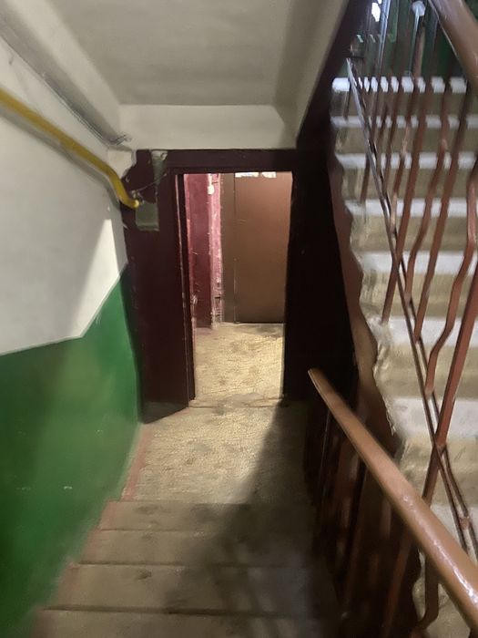 Продается 3 комнатная квартира на Лермонтова .