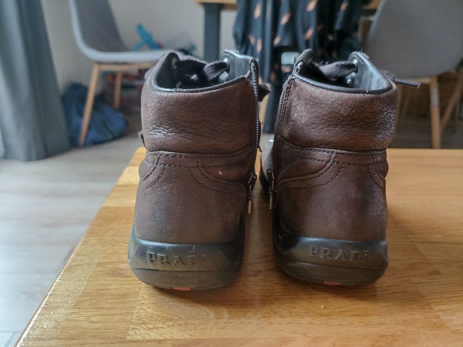 Buty trzewiki PRADA skórzane jesienne