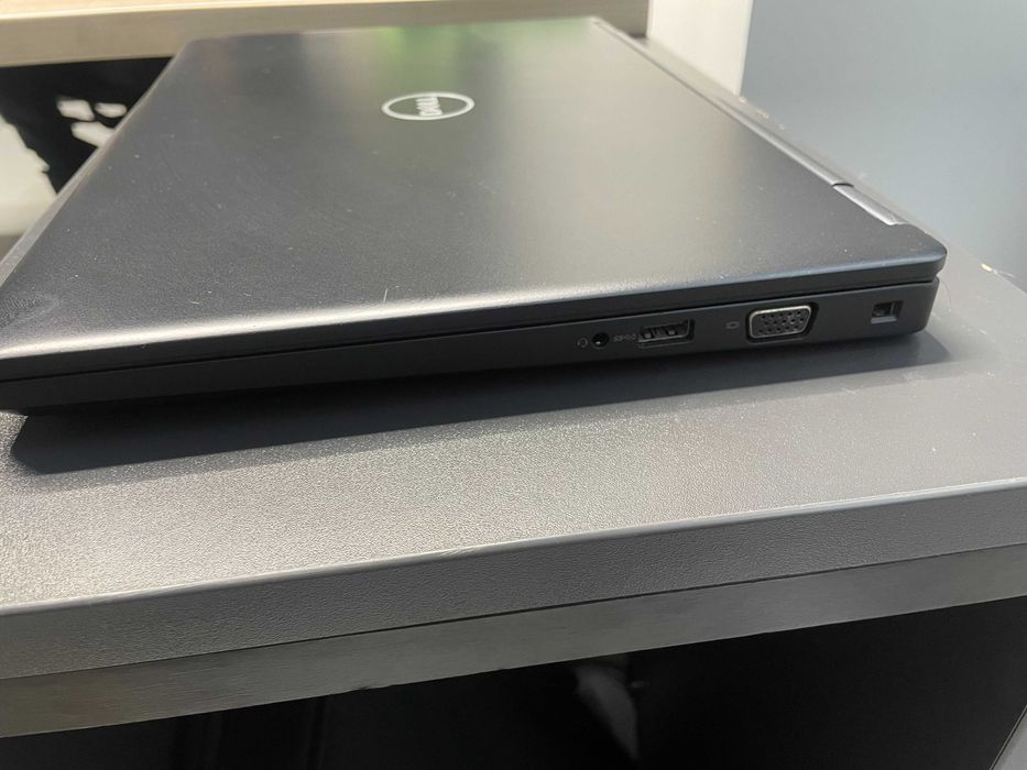 Ціна та якість Dell Latitude 5490 (Core-I7-8650U\16Gb-DDR4\512Gb-SSD)