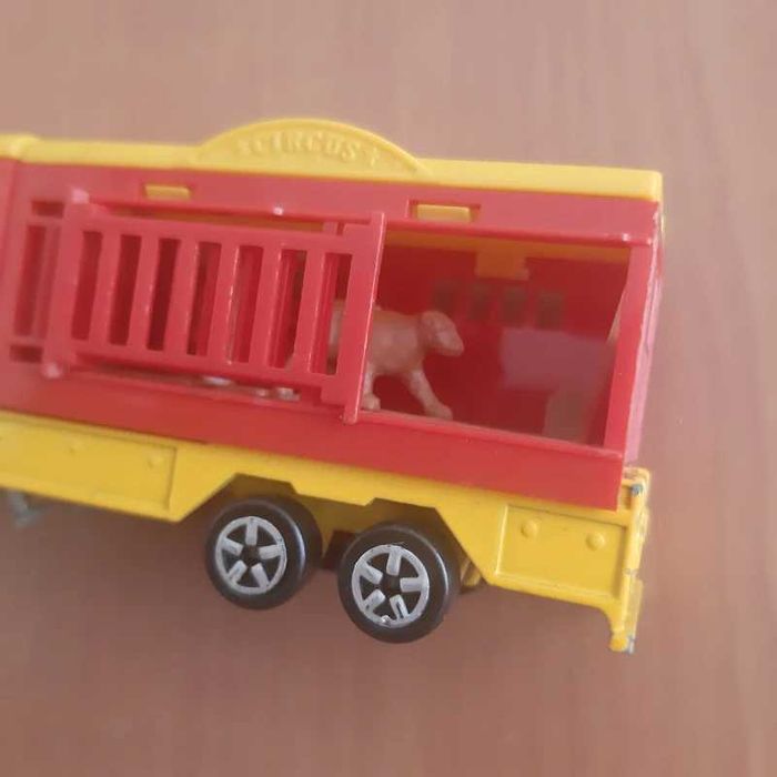 Majorette Super Movers 611 Rocket Magic Circus Semi-circus Trailer
