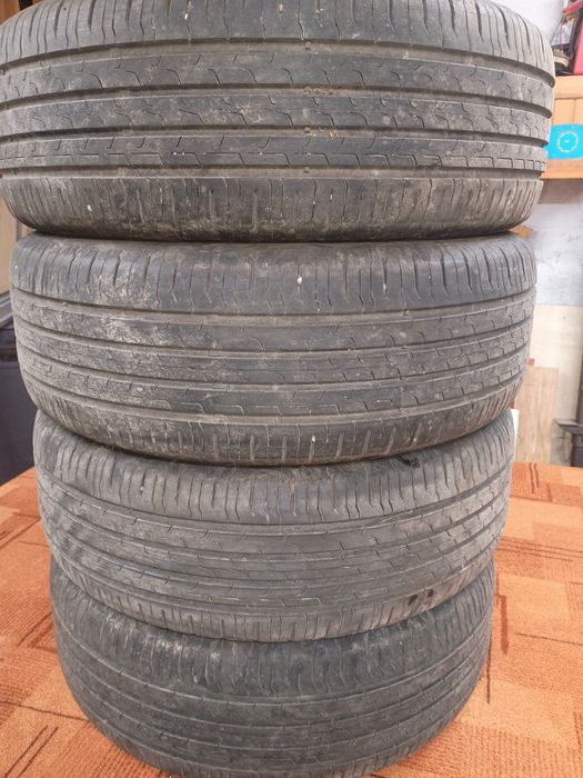 Opony letnie 215 /55/17 Continental