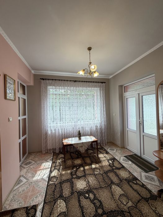 Продаж будинку в передмісті