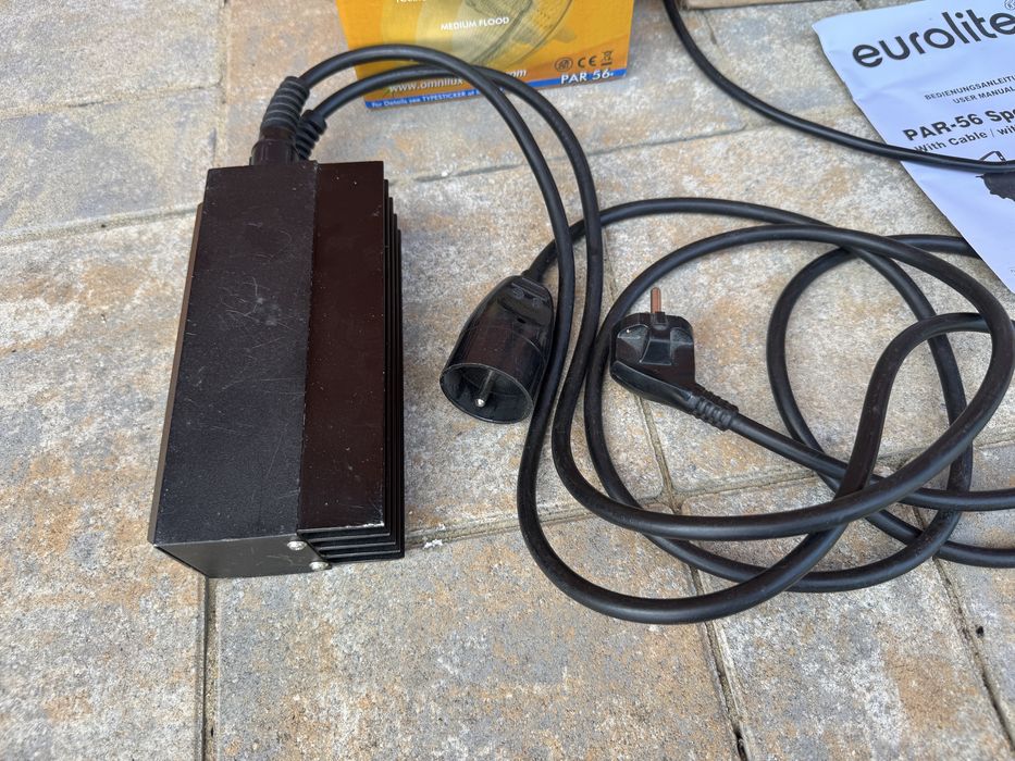 Lampa PAR-56 dimmer i zapas. żarówką