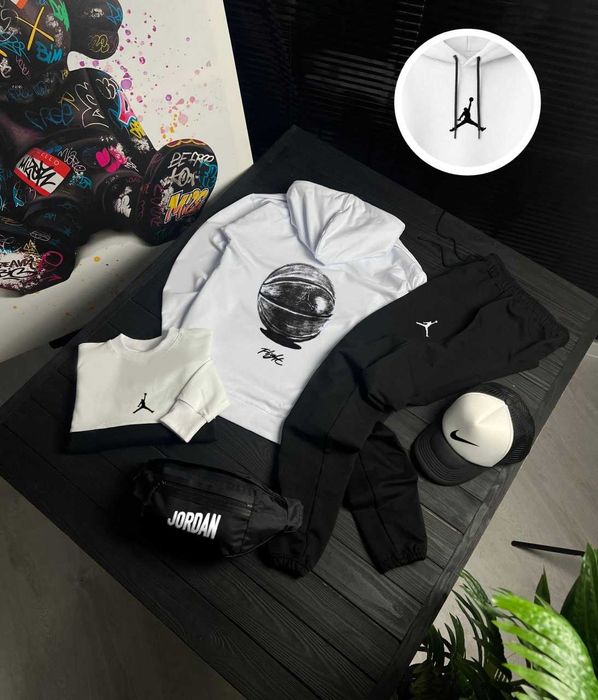 Чоловічий спортивний костюм (комплект)