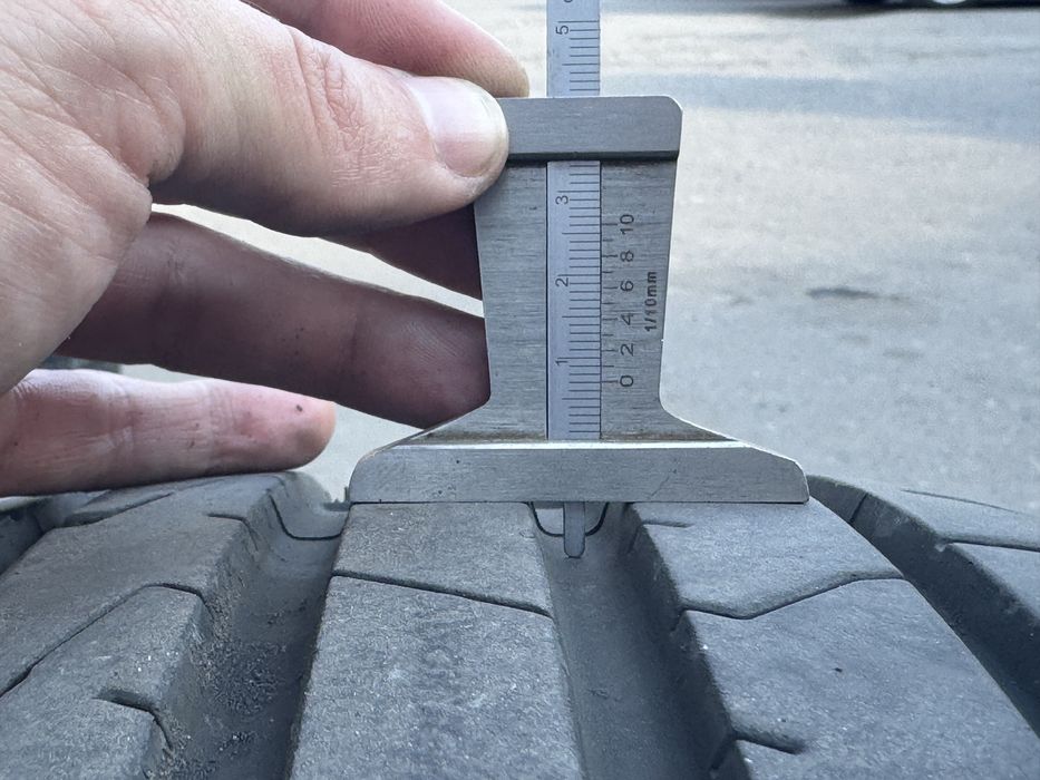 Hankook Ventus prime 3 215/55r17 7мм 21 рік