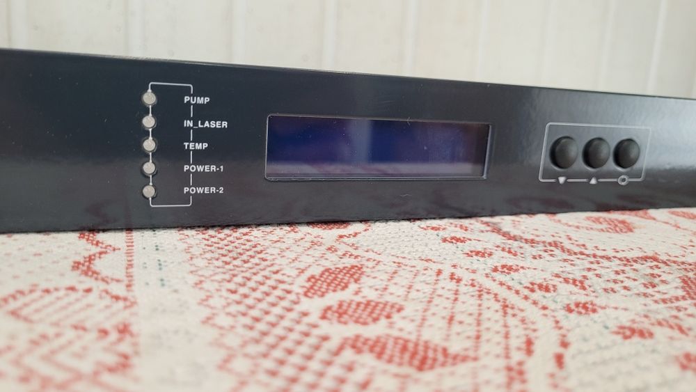 Волоконно-оптический усилитель