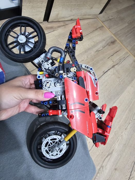 LEGO technic 42107 ducati Gniezno • OLX.pl