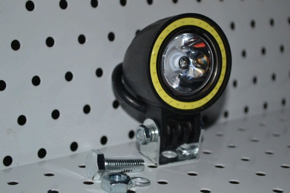 Светодиодная LED-фара 10W 12V "Ангел глаз"