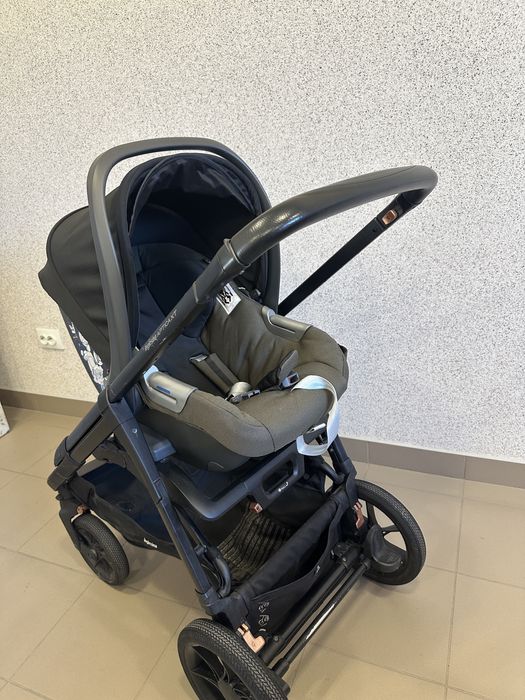 Продам візочок Inglesina aptica 4*1.